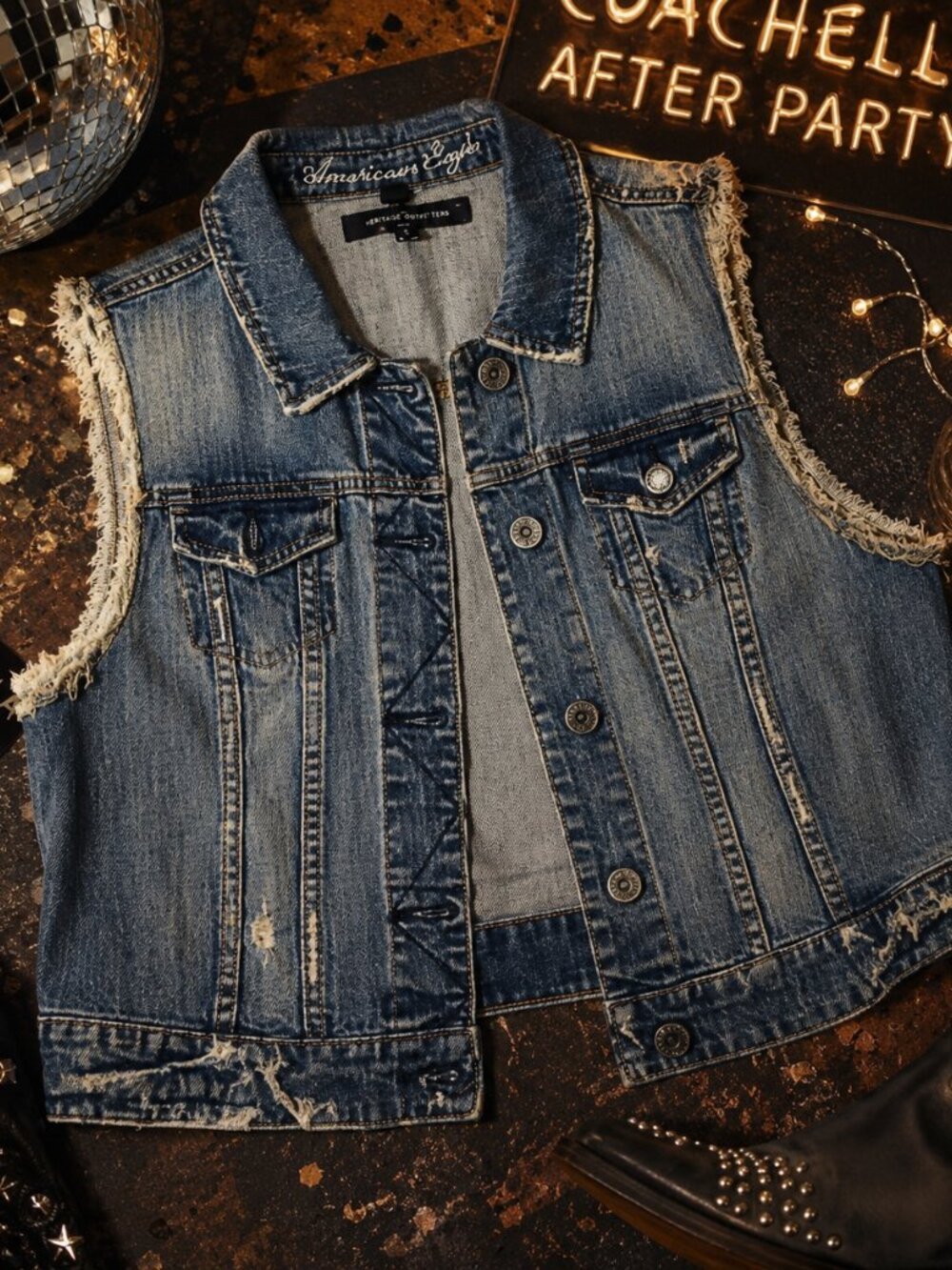 American Eagle Distressed Denim Vest Indie Sleaze Western Streetwear L